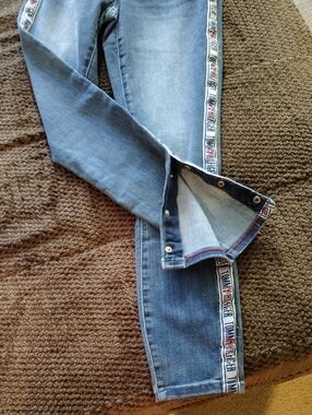 Tommy Hilfiger Women’s Blue Side-Striped Jeans